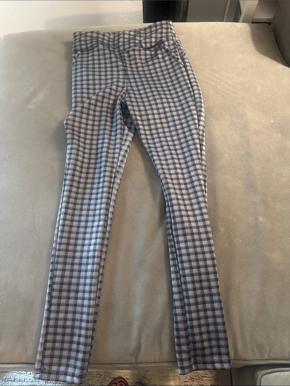 shosho Black and Gray Checked Skinny Leggings